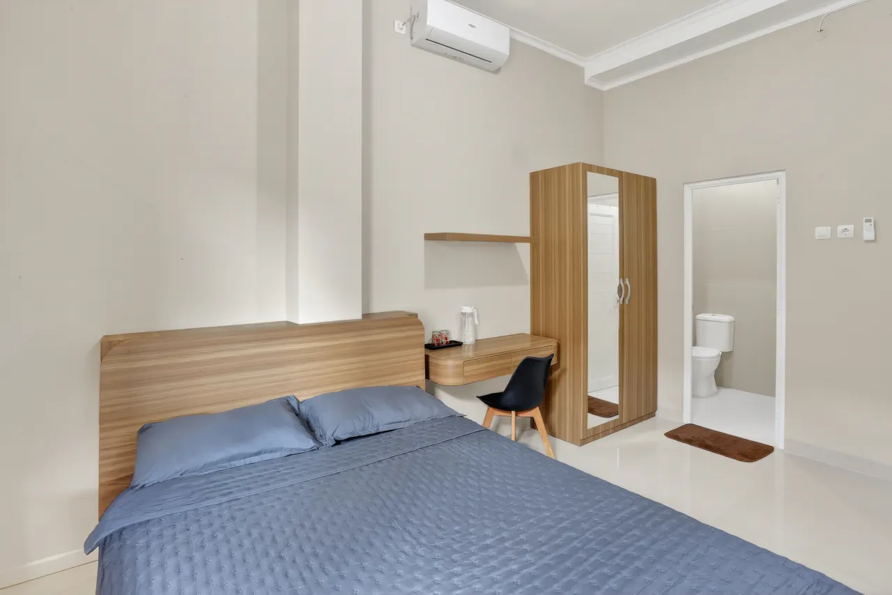 Kamar Master