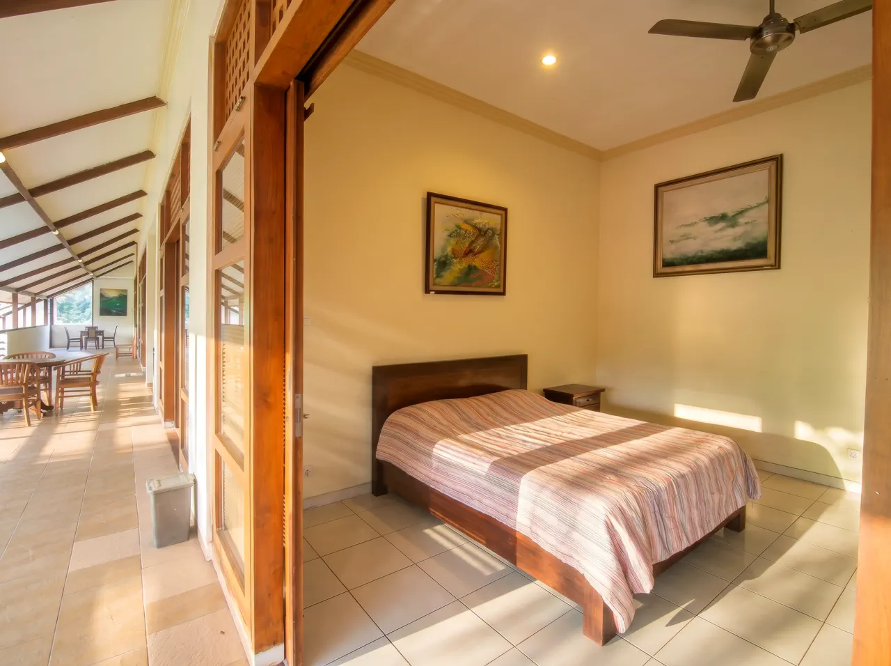 Detail ruangan